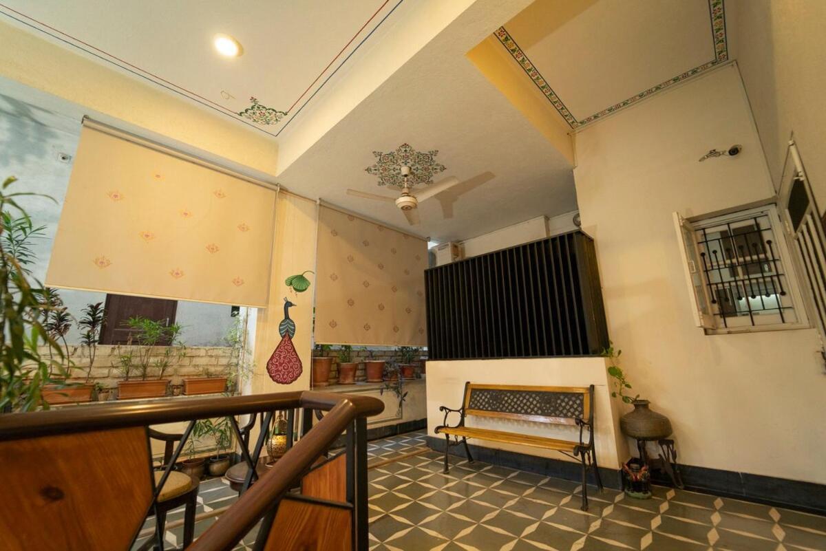 Santosh Villa - The House Of Antiques And Art ウダイプル エクステリア 写真
