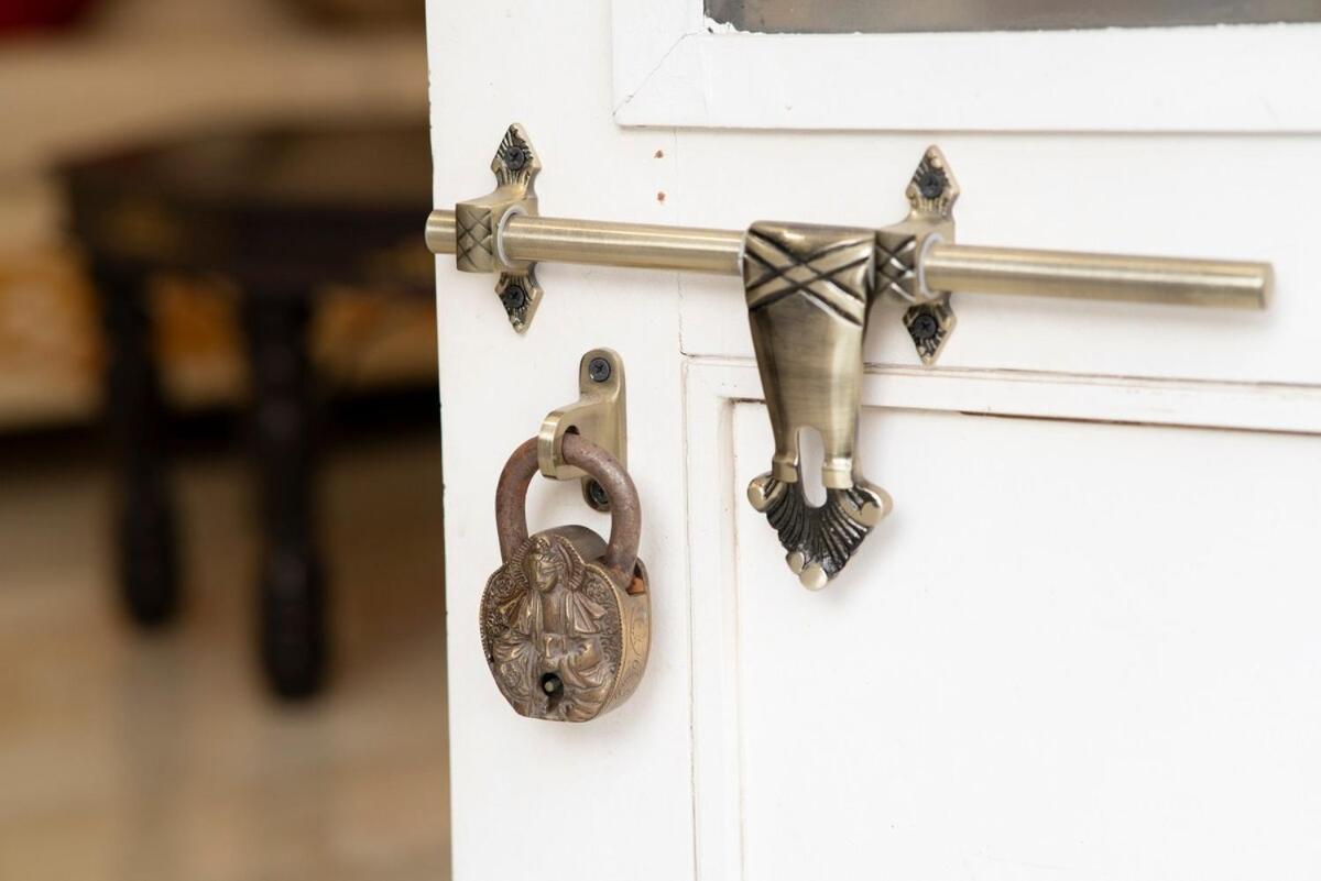 Santosh Villa - The House Of Antiques And Art ウダイプル エクステリア 写真